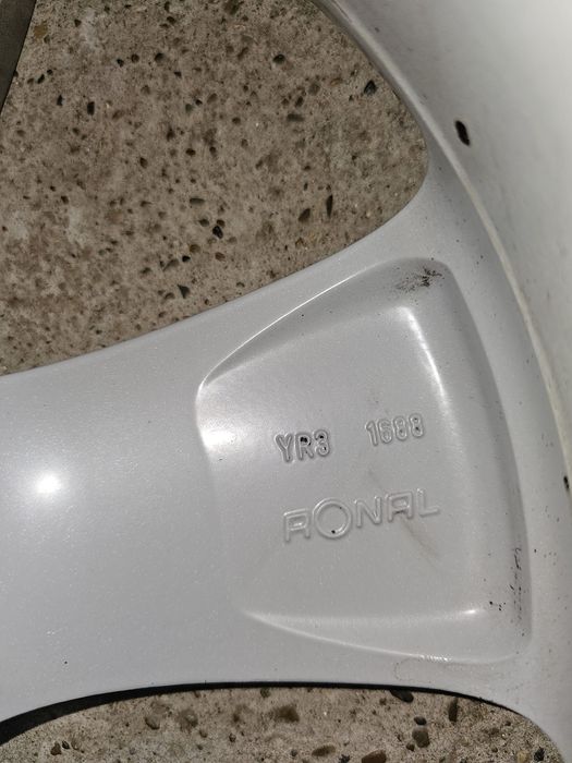 Roti skoda complet echipate vara 205/40R17