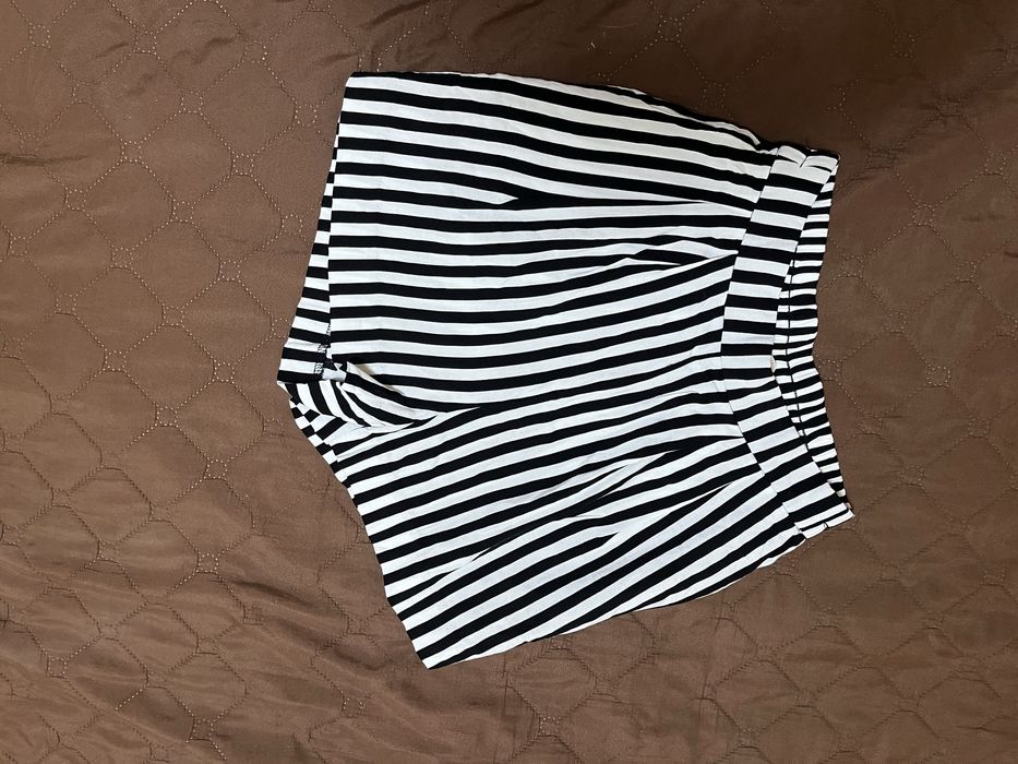 Дамски къси панталонки НМ