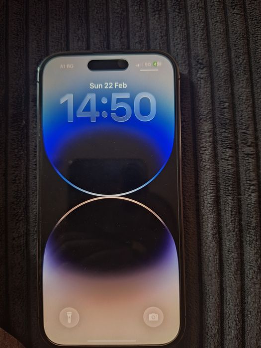 Продавам айфон 14 pro deep purple