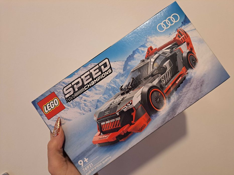 LEGO  пистова кола