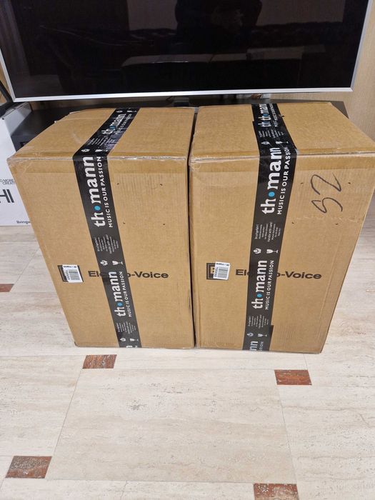 Тонколони EV EKX 12P