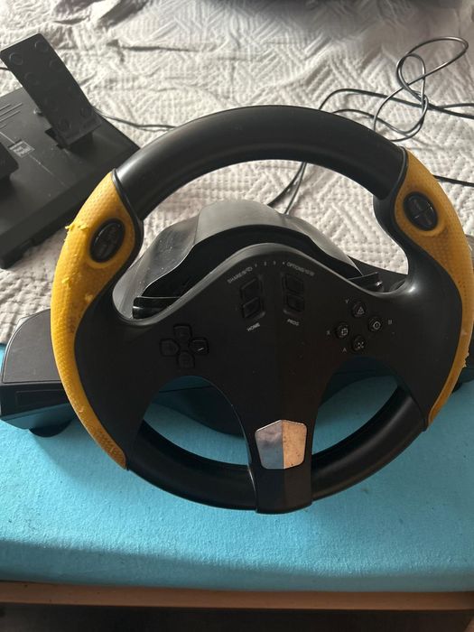 Vând volan Miria 7400