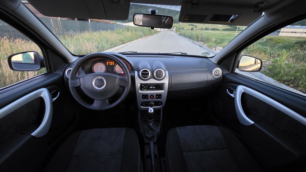 Dacia Sandero Laureate 1.5 dci an 2010 172000km import Germania model export