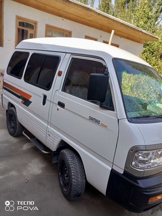 Damas deluxe 14-15 sotiladi.