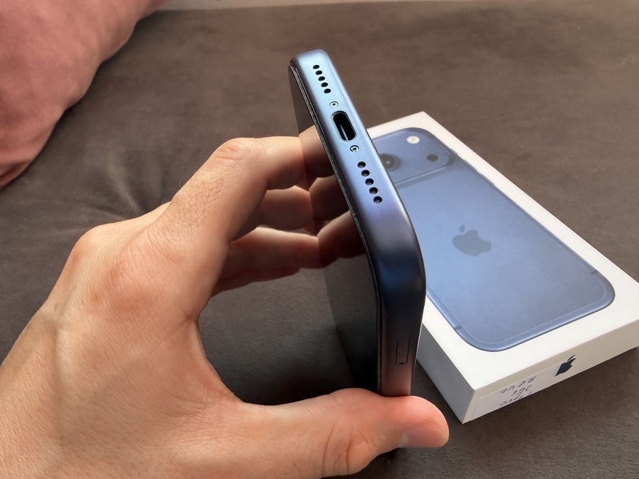 iPhone 17 Pro 256Gb Blue