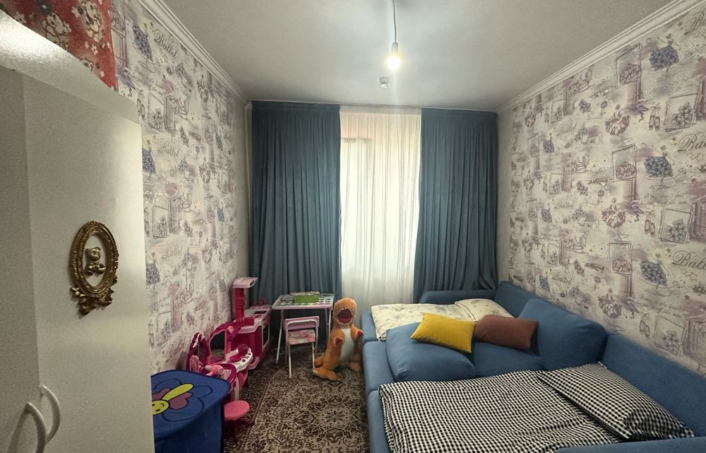 Olmos mahalla yashnobod 3 honali kvartira srochno sotiladi