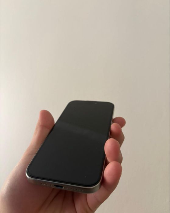iPhone 15 pro 128GB