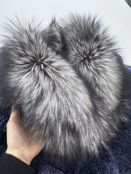 Шуба натуралка с песцовым воротником