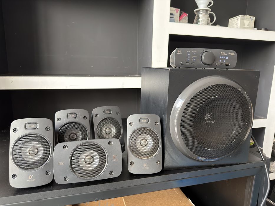 Logitech z906. 5.1 cu consola