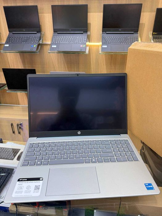 HP 15, Intel Core i3-N305, 8/256GB SSD, 15.6" FHD IPS, Touch