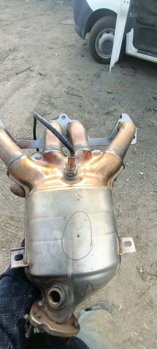 Продам маховик и катализатор