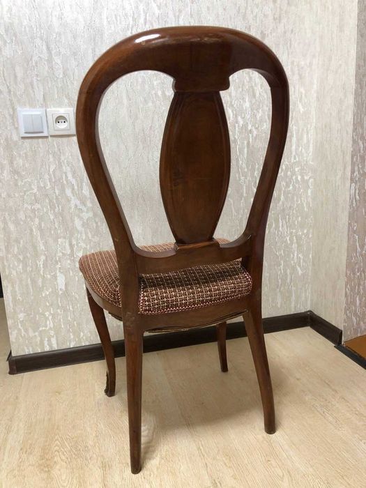 Стул Арабский мягкий.