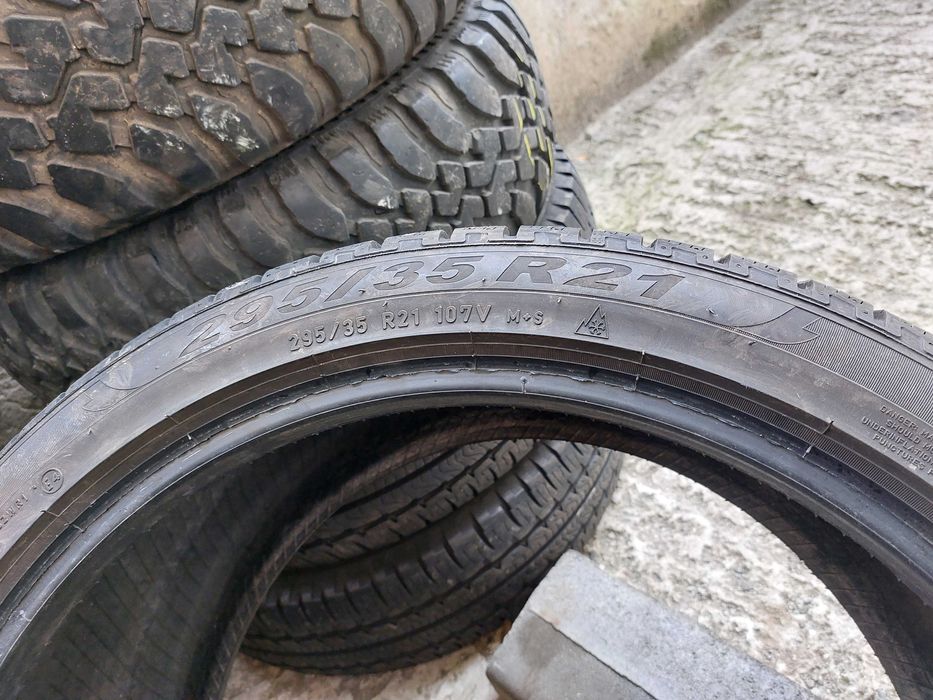 4бр.зимни PIRELLI спорт пакет 265/40/21-295/35/21 107W DOT 2615