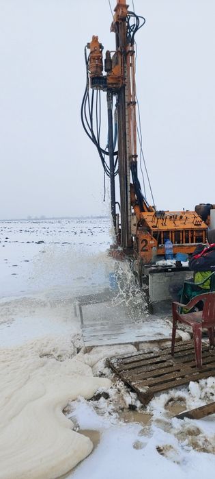 Сондажи за вода на всякакви терени дълбочина до 150 метра
