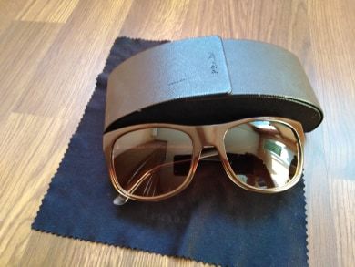 Слънчеви очила Prada