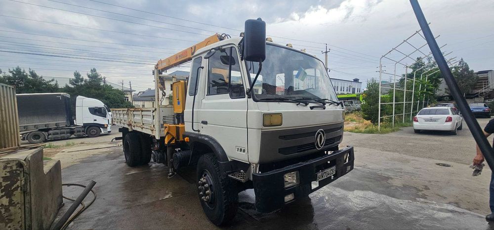 КРАН-МАНИПУЛЯТОР, кран 3.5 т, борт 8.5 т, kran maniplyator