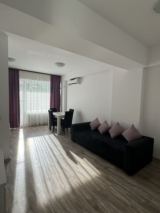 Inchiriez apartament Summerland