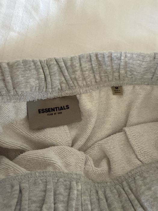 Essentials къси гащи