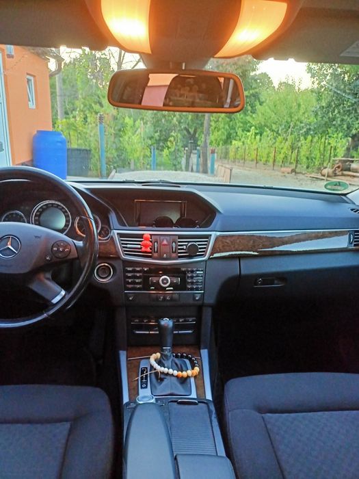Mercedes Benz E 220 CDI W212 2010 automata euro 5
