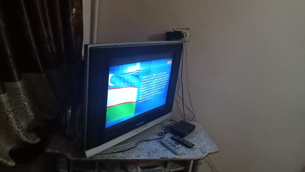 Самсунг телевизор