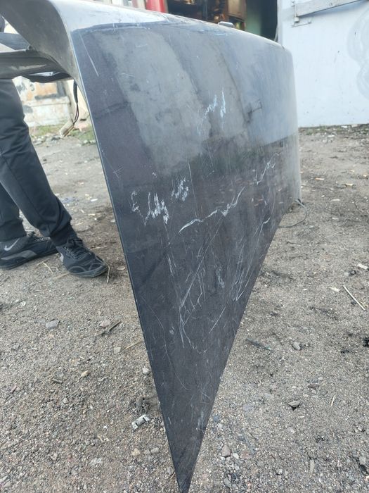 Крышка багажника Audi 100