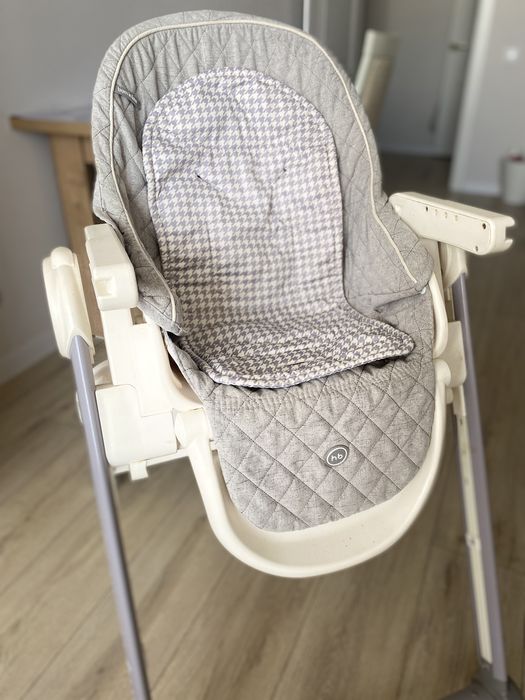 Стульчик для кормления Happy Baby