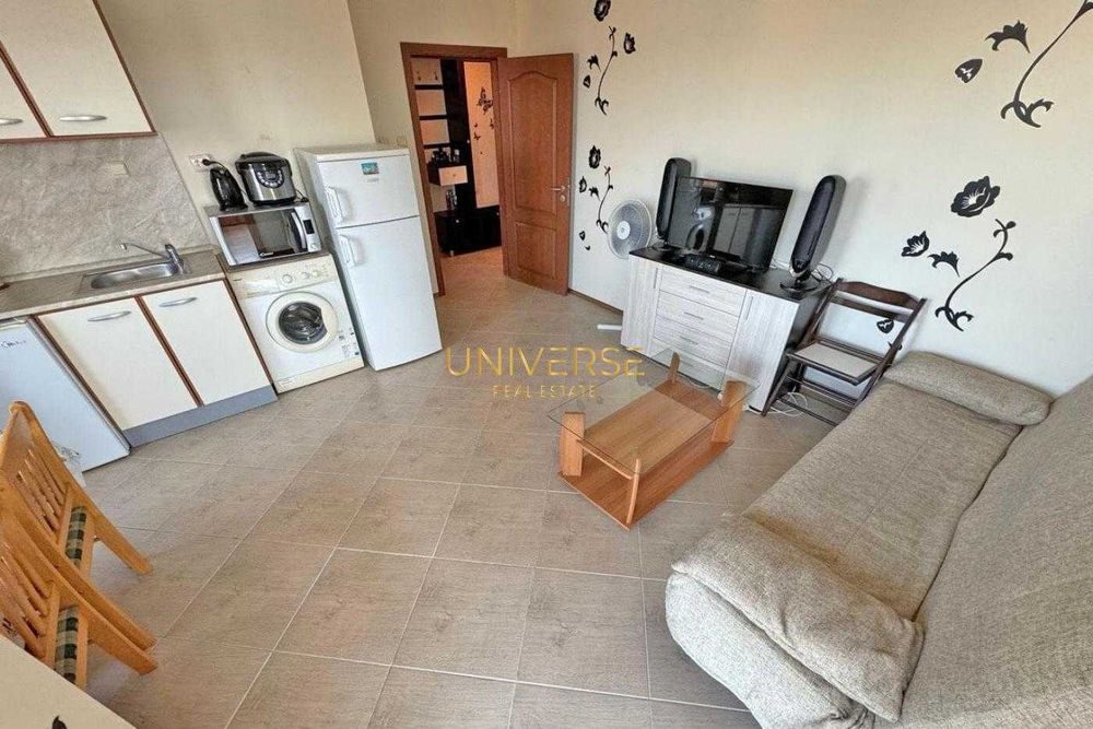 Продава се Тристаен апартамент в к.к. Слънчев бряг - 77 кв.м за 1072 €/кв.м - Снимка #1