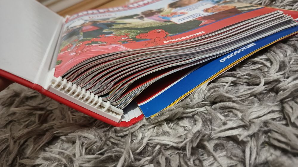 Reviste "Corpul Uman" DeAgostini - 11 numere în suport, desigilate