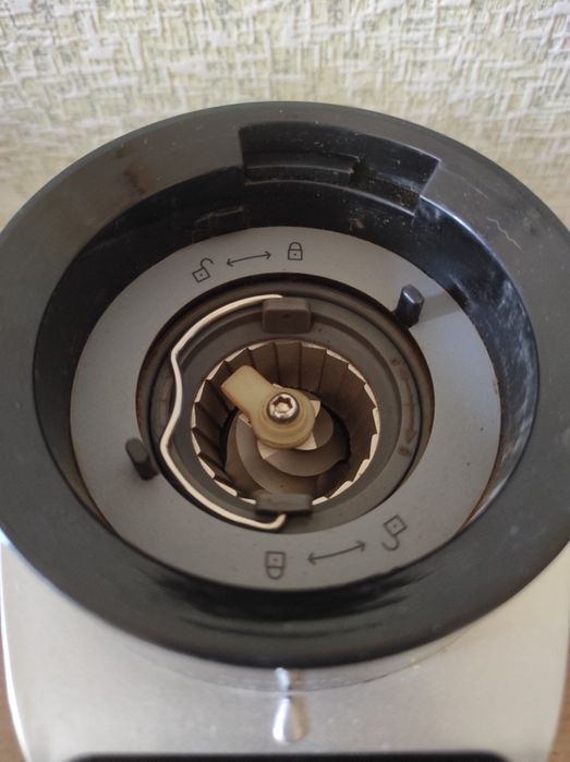 Кофемолка KITFORT КТ-784