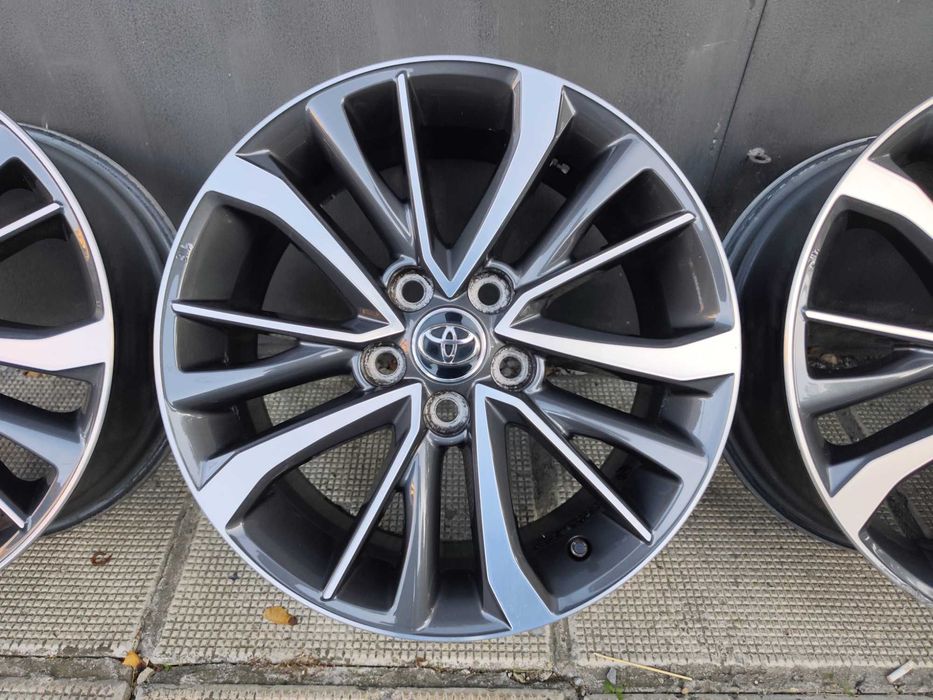 ОРИГИНАЛНИ джанти 17 ' цола 5x114,3 TOYOTA / Тойота 5х114,3 ET45 7J + ДАТЧИЦИ
