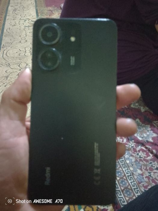 Redmi 13c sotiladi tell ideal holatda xc qanaqa aybi yo