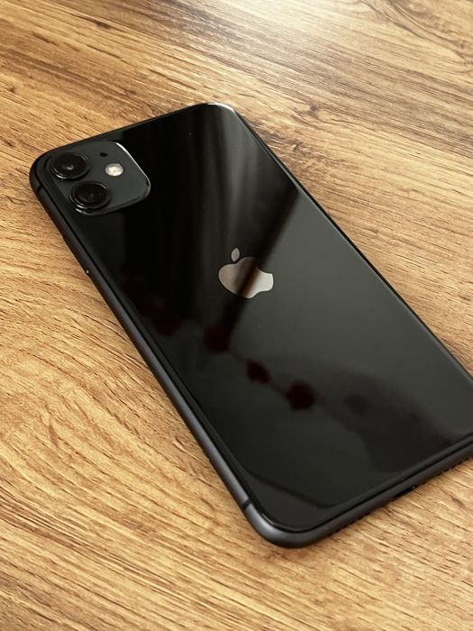 Продам Iphone 11