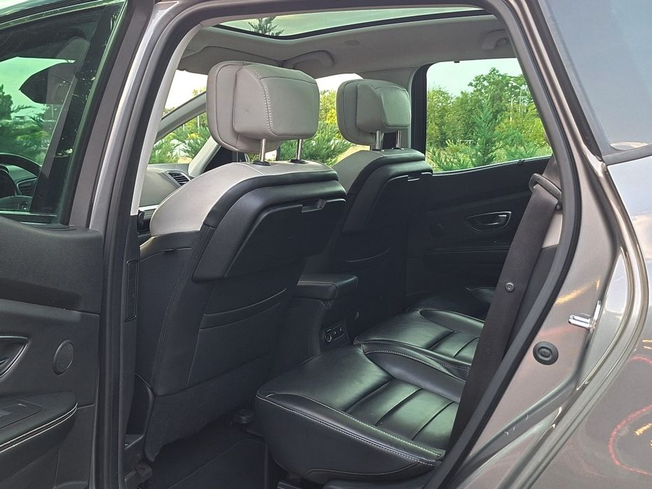 Renault Scenic 4 • INIȚIALE PARIS • Bose • An 2018 •