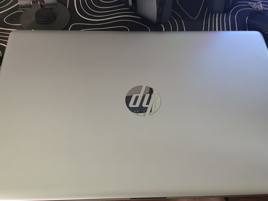 Ноутбук HP laptop 17-cp2