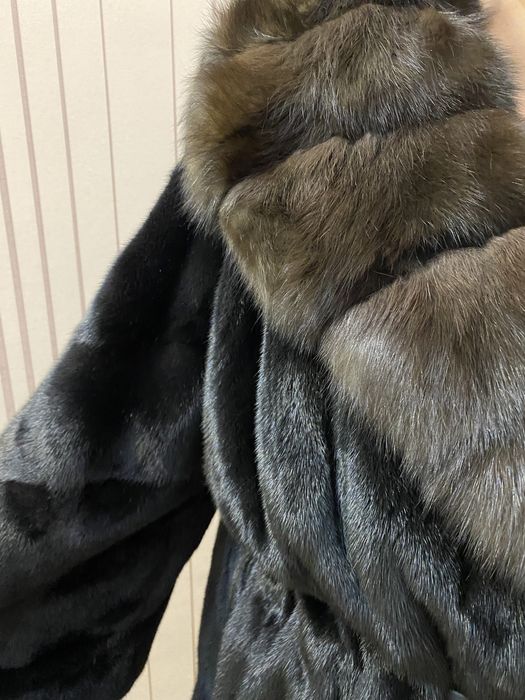 Продается новая ,норковая шуба