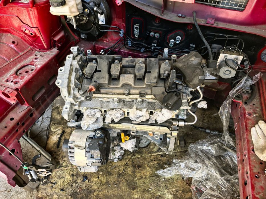 Двигатель Nissan MR20 2.0 бензин