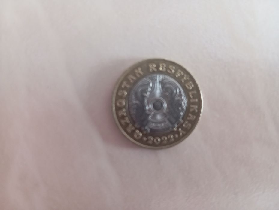 Продам монеты юбилейные