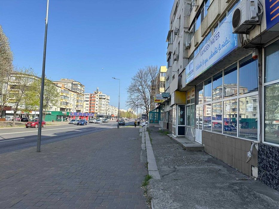 Spatiu comercial, stradal, 38mp, grup sanitar