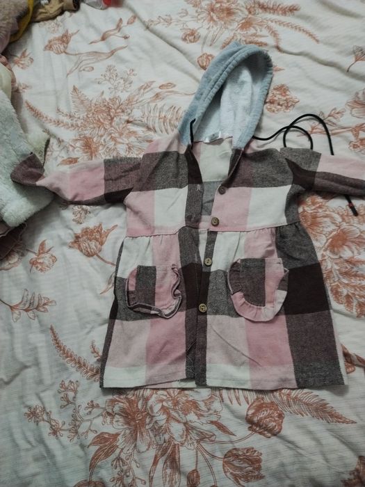 Детские вещи все по 30 000 тыс каждая