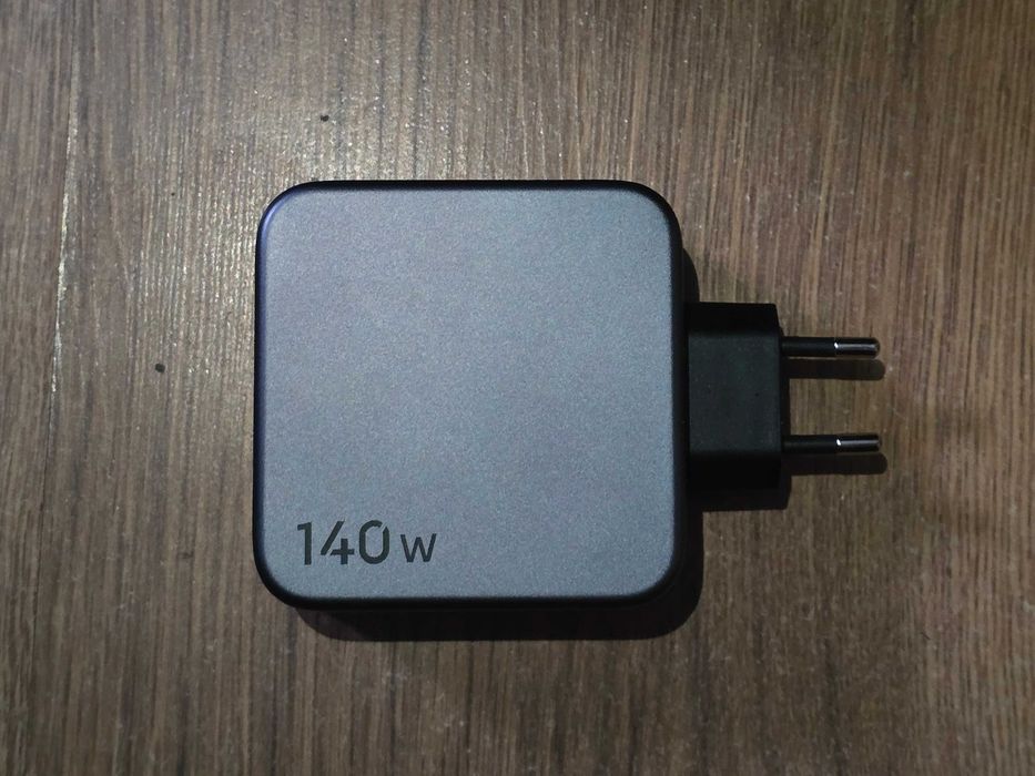 Incarcator UGREEN CD289 140W 3 porturi