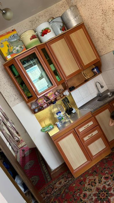 Тезда 4 хоналик 6 м балконли квартира сотилади. 5 мкр Сомий