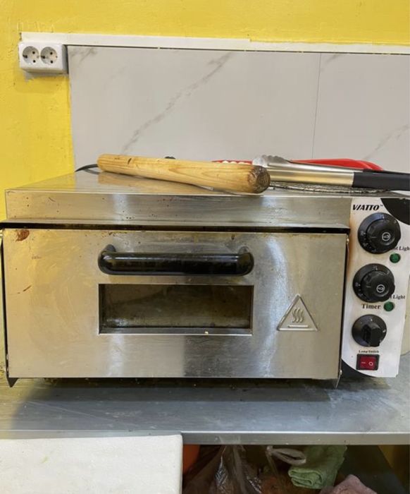 Пицца печь в хорошем состоянии жарты жылдай колданган