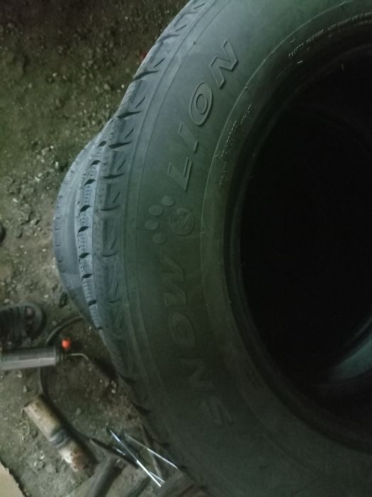 Продам резину в хорошом состояние