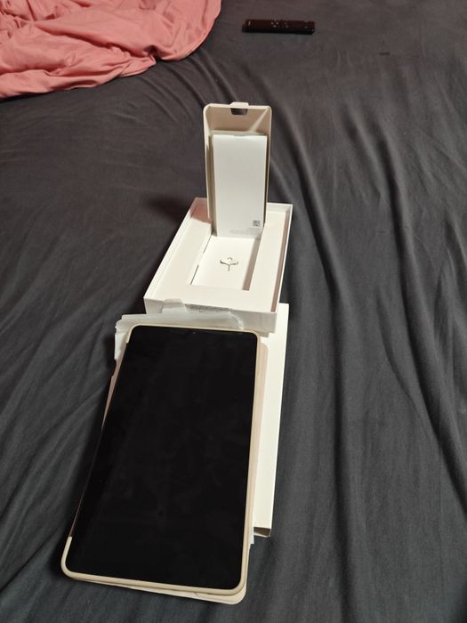 Tableta Samsung Tab A9 cu SIM