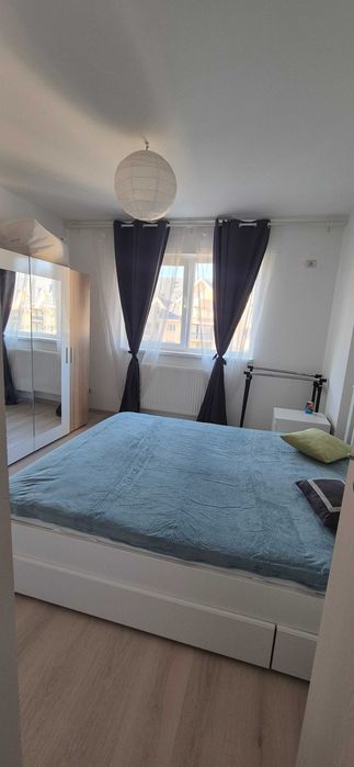Inchiriez apartament 2 camere + PARCARE