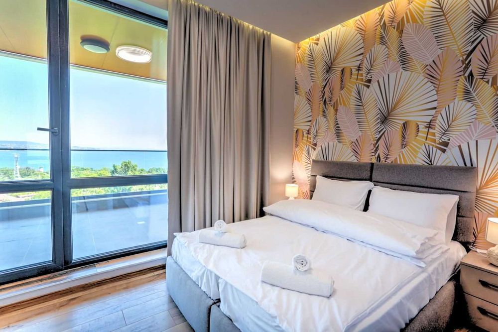 Дава се под наем Многостаен апартамент в Варна, Галата - 206 кв.м за 2194.02 € - Снимка #13