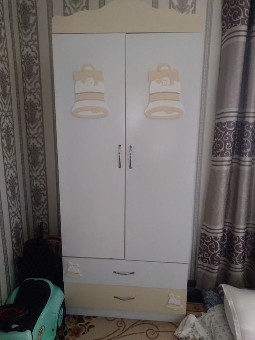 Детская мебель, кровать и шкаф (срочно)