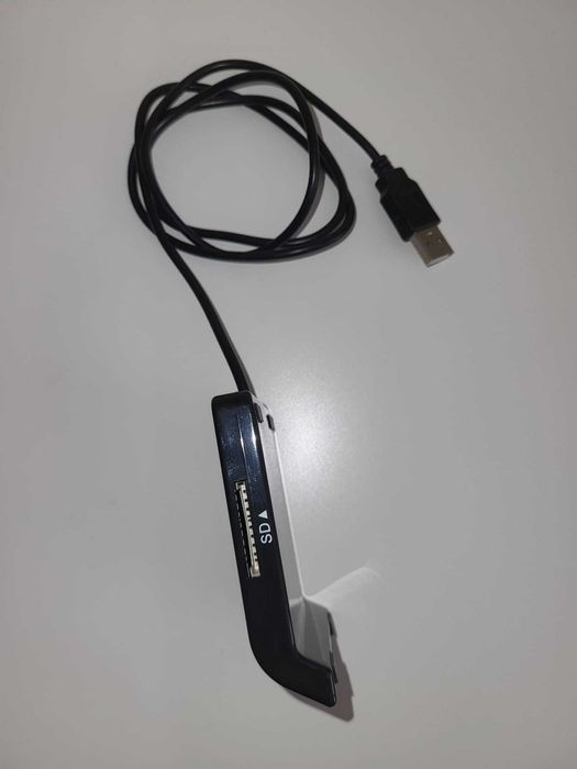 Cititor de carduri pentru buletin cu cip electronic CEI