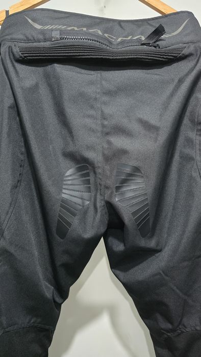 Pantaloni moto textil Macna Fulcrum 54