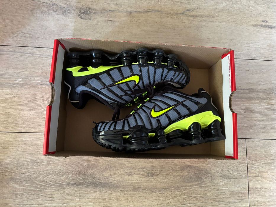 Nike Shox TL.